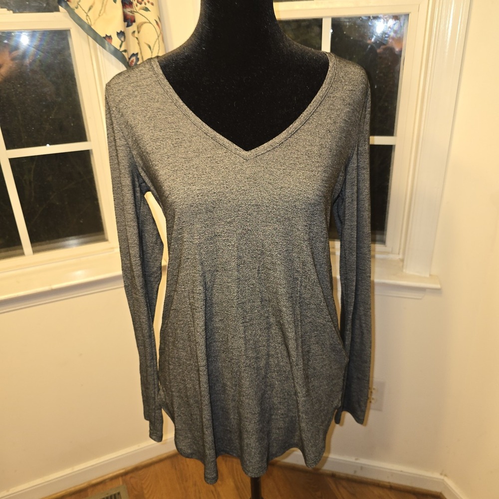 Mossimo Womens V-Neck Top Size Medium Gray Linen‎ Blend Tunic Lagenlook Classic